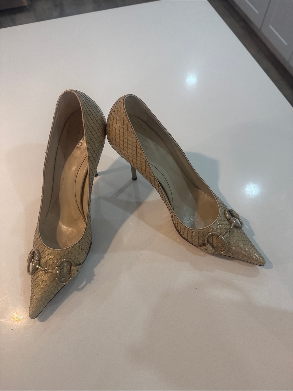 GUCCI 2004 “Tom Ford” Women's Pointed Toe Stiletto Pump in Light Beige -snake - Picture 15 of 17